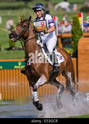 Aix-la-Chapelle, Allemagne. 19 juillet, 2014. Cavalier britannique Zara Phillips sur son cheval haut royaume en action au cours de l'événement concours complet du CHIO à Aix-la-Chapelle, Allemagne, 19 juillet 2014. Credit : Action Plus Sport/Alamy Live News Banque D'Images