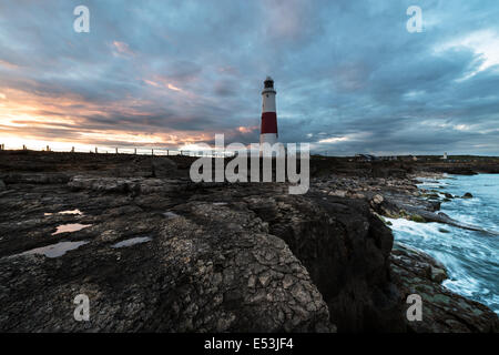 Portland Bill sous ciel nuageux Banque D'Images