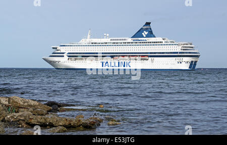 Ferry Tallink Silja Europa off Helsinki en Finlande