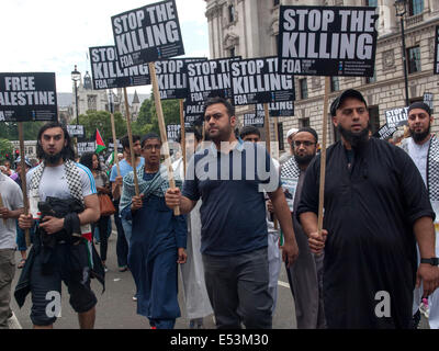 Londres, Royaume-Uni. 19 juillet, 2014. Protestation des militants Pro-Palestinian dans Whitehall contre la Force israélienne de défense au sol de l'offensive dans la bande de Gaza. Credit : Mamusu Kallon/Alamy Live News Banque D'Images