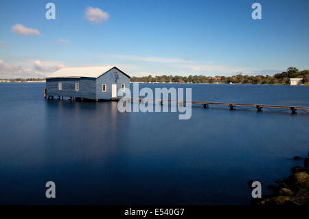 Le bord de Crawley Boatshed est un site reconnu et fréquemment photographiés à Crawley, une banlieue de Perth en W de l'Australie. Banque D'Images