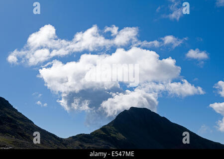 Dans Hallival Askival de la rum Cuillin Hills, à l'île de Rum, Ecosse, Royaume-Uni Banque D'Images