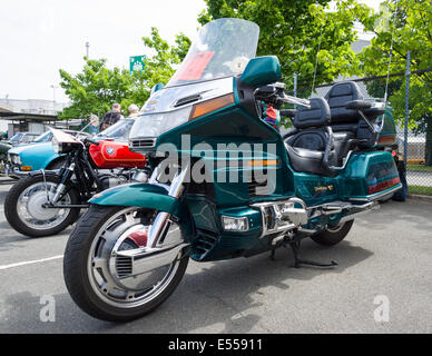 BERLIN, ALLEMAGNE - 17 MAI 2014 : Moto Honda Gold Wing. 27e jour - Berlin Brandebourg Oldtimer Banque D'Images