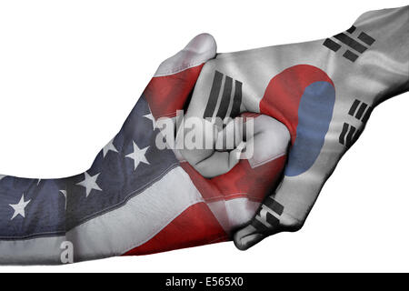 Poignée de main entre diplomatique Pays : drapeaux des États-Unis et la Corée du Sud une surimpression les deux mains Banque D'Images