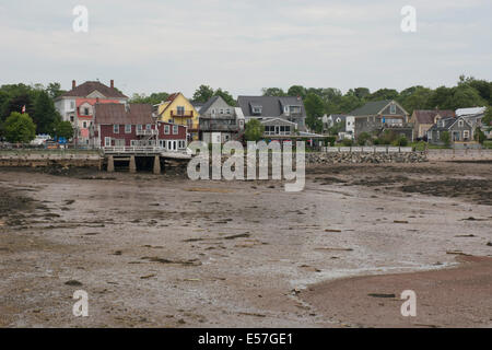 Canada, Nouveau-Brunswick, dans le comté de Charlotte. Saint Andrews (aka Andrews-by-the-Sea), la baie de Passamaquoddy à marée basse. Banque D'Images