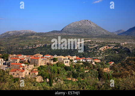 Oitylo, l'un des plus beaux villages de la région de Mani, Laconie, Péloponnèse, Grèce. Banque D'Images