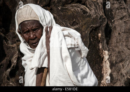 Pilgrim, Lalibela, Éthiopie Banque D'Images