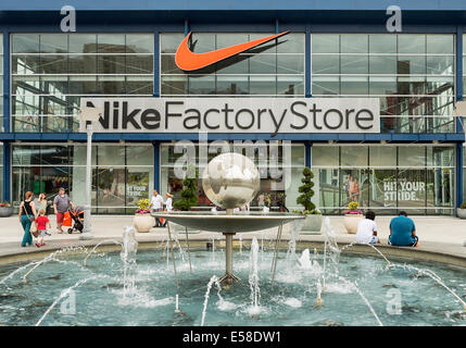 Magasin Nike factory outlet, Atlantic City, New Jersey, USA Banque D'Images