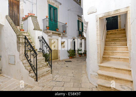 Italie Puglia Puglia Vallée d'Itria Locorotondo la vieille ville Banque D'Images