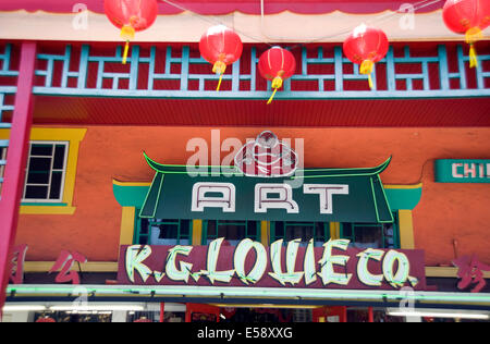 Des signes dans le quartier chinois dans le centre-ville de Los Angeles Banque D'Images