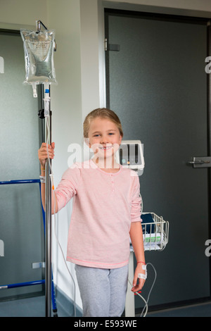 Portrait of a Girl smiling in hospital patient Banque D'Images