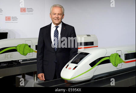 Berlin, Allemagne. 24 juillet, 2014. Président directeur général de Deutsche Bahn (DB) Ruediger Grube au cours de la réunion mi-DB conférence de presse à Berlin, Allemagne, 24 juillet 2014. Photo : RAINER JENSEN/dpa/Alamy Live News Banque D'Images