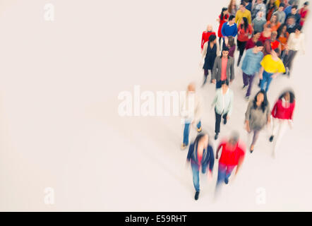 Foule qui marche Banque D'Images