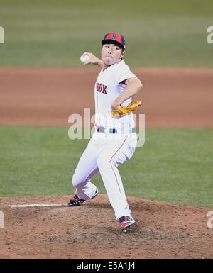 Minneapolis, Minnesota, USA. 15 juillet, 2014. Koji Uehara (américain) MLB ligue américaine : Koji Uehara des Boston Red Sox obtient un retrait sur la sixième manche au cours de la Ligue Majeure de Baseball 2014 All-Star Game au champ cible à Minneapolis, Minnesota, United States . © AFLO/Alamy Live News Banque D'Images