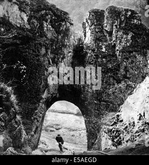 Royaume-uni, Angleterre, Derbyshire, 'un peep à Dovedale, Château de Reynard's Cave', l'image historique à partir de 1860 Banque D'Images