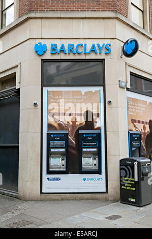 Barclays Bank high street Nottingham banque atm machine Banque D'Images