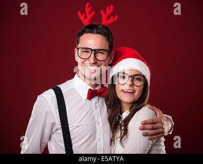 Portrait de lovely couple en période de Noël Debica, Pologne Banque D'Images