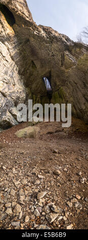 Grotte Rock Bull dans le Karst morave, République Tchèque Banque D'Images