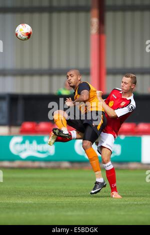 Crewe, Royaume-Uni. 26 juillet, 2014. Pré saison Friendly. Crewe Alexandra contre Wolverhampton Wanderers. Wolverhampton Wanderers avant Leon Clarke en action. © Plus Sport Action/Alamy Live News Banque D'Images