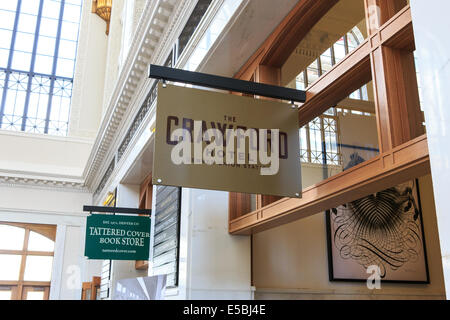 Denver Colorado USA - 26 juillet 2014. La Crawford Hotel est ouvert aux affaires à la gare Union. La gare Union est ouverte au public pour la première fois depuis la rénovation a commencé en 2008. Credit : Ed Endicott/Alamy Live News Banque D'Images