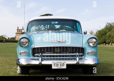 1955 Chevrolet Bel Air Hard-top turquoise et blanc Banque D'Images