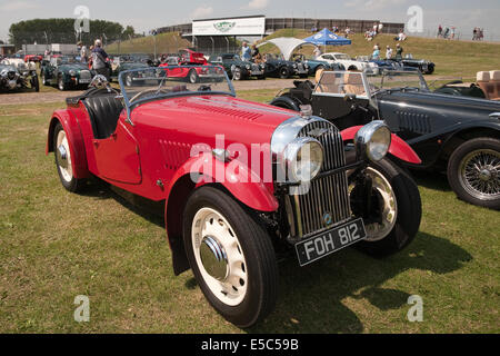 Morgan sports 1048cc construit en 1939 voiture sur show à Silverstone Classic car Jour Banque D'Images