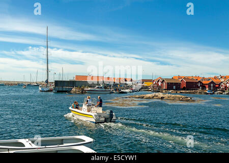 Plaisir nautique à Smögen, Bohuslän, Västra Götaland Iän, Suède, Scandinavie. Banque D'Images