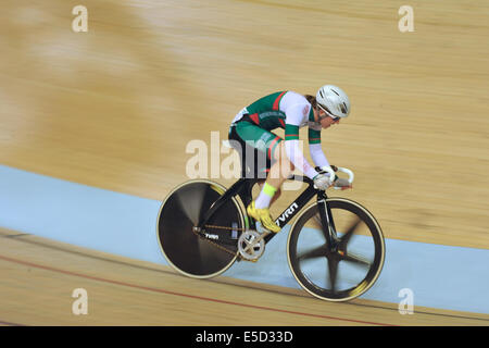 Glasgow, Ecosse, Royaume-Uni. 27 juillet, 2014. Lydia Helene Boyland (NIR) pendant la course 25km femmes Course aux points dans le Vélodrome Sir Chris Hoy, XX, des Jeux du Commonwealth de Glasgow. Crédit : Michael Preston/Alamy Live News Banque D'Images