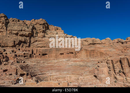 Théâtre romain arena de Petra Jordanie moyen orient nabatéen Banque D'Images