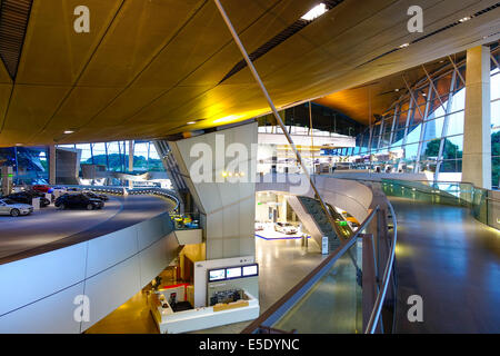 BMW World, BMW-Welt centre d'expérience et de livraison, Munich, Bavaria, Germany, Europe Banque D'Images