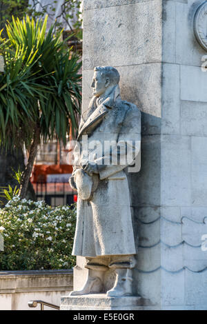 La Tower Hill Memorial est une Commission des sépultures de guerre du Commonwealth War Memorial sur le côté sud de Trinity Square Gardens, Londres Banque D'Images