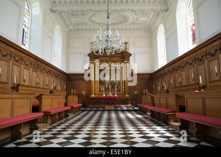 Emmanuel College chapelle intérieur - John Harvard's college et où la fenêtre se trouve John Harvard, Cambridge, Royaume-Uni Banque D'Images