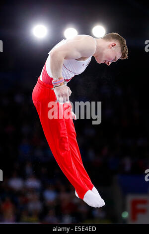 Glasgow, Ecosse. 29 juillet, 2014. Les Jeux du Commonwealth de Glasgow 2014 Jour 6. La gymnastique artistique. Nil Wilson de l'Angleterre en action sur la barre horizontale au cours de la finale de l'équipe de mens. Credit : Action Plus Sport/Alamy Live News Banque D'Images