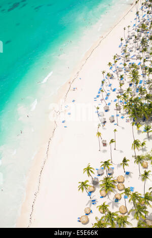 Vue aérienne de la plage de Bavaro, Punta Cana, République dominicaine, Caraïbes Banque D'Images