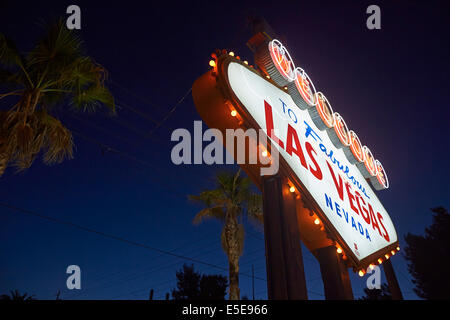 Le panneau Welcome to Fabulous Las Vegas et monument touristique financé en mai 1959 et érigée peu après par l'ouest de Neon. Le signe Banque D'Images