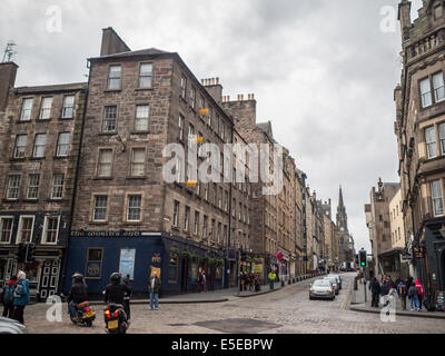 Croisement de la Royal Mile avec St Mary's Street Banque D'Images