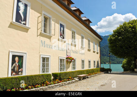 ST. GILGEN, AUTRICHE - 1 juillet : Mozarthouse - l'endroit où la mère de W.A. Mozart, Anna Maria Pertl, est né et sa soeur, Ma Banque D'Images