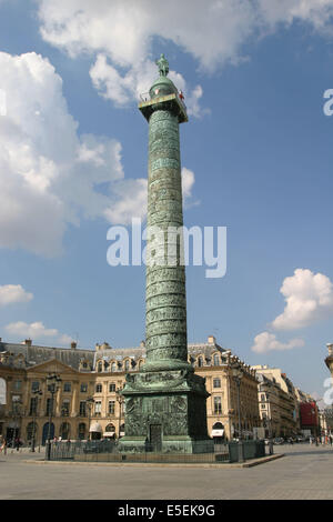 France, paris 1 e, place Vendome, colonne place vendome, poves, immeubles, Banque D'Images