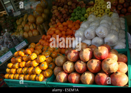 France, paris 13 e, quartier chinois, commerces, avenue d'italie, fruits Banque D'Images