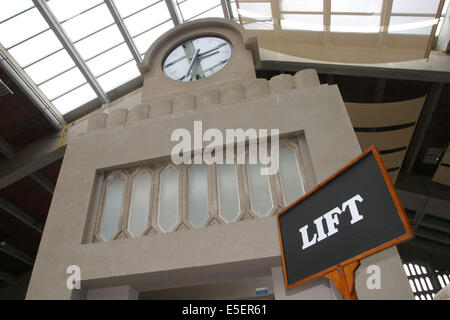 France, Basse Normandie, manche, cotentin, cherbourg, cité de la mer, ancienne gare transatlantique, Banque D'Images