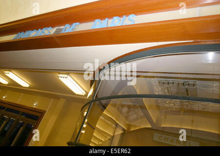 France, Basse Normandie, manche, cotentin, cherbourg, cité de la mer, ancienne gare transatlantique, Banque D'Images