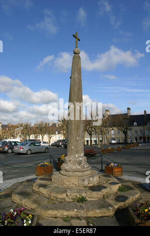 France, Basse Normandie, manche, sainte-mer lunettes, plages du debarquesement, place de l'lunettes, borne romaine transformee en monument chretien, Banque D'Images