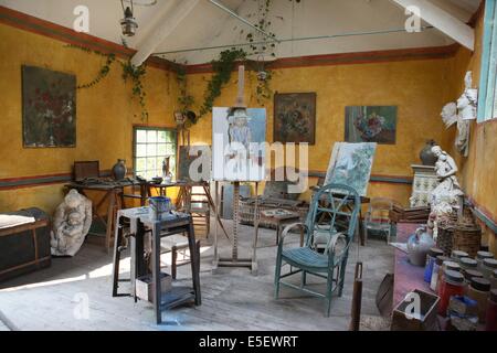 France, Haute-Normandie, eure, vallée de la seine, giverny, ancien hôtel baudy, restaurant, auberge, claude monet, jardin, fleurs, impressionnistes, peinture, atelier réconstitue, Banque D'Images