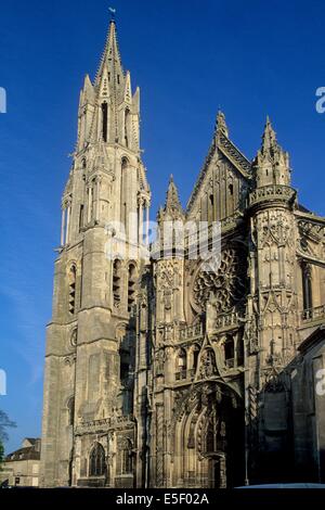 France, région picardie, oise, senlis, cathédrale notre dame, édifice religieux, visites, parvis, ville médias, Banque D'Images