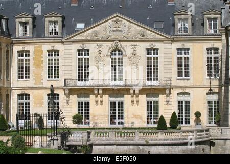 France, région picardie, oise, ermenonville, château, face au parc jean jacques rousseau, philosophie, Banque D'Images