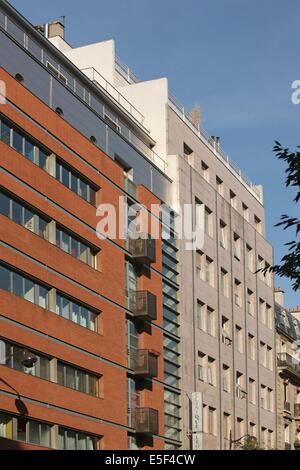 France, Ile de France, paris 11e arrondissement, 95 avenue parmentier, immeuble haut, silhouette, Banque D'Images