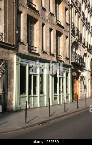 Paris 03, le marais, rue François Miron, paris historique Date : 2011-2012 Banque D'Images