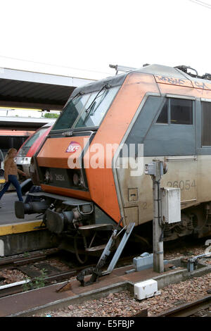 Paris Bercy est une gare ferroviaire et routière de Paris, France, exploité par la SNCF. Banque D'Images