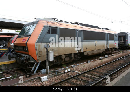 Paris Bercy est une gare ferroviaire et routière de Paris, France, exploité par la SNCF. Banque D'Images