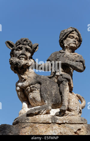 Chiffres baroque sur un mur de la villa Palagonia, Bagheria, Province de Palerme, Sicile, Italie Banque D'Images